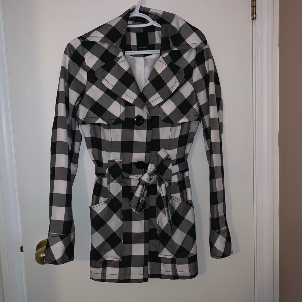 Vero Moda Black&White checkered rain coat